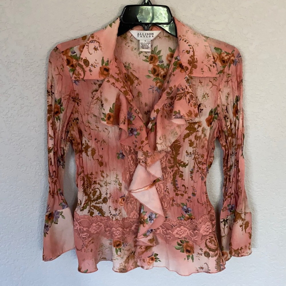 Women’s Classy Allison Taylor Pink Blouse Small